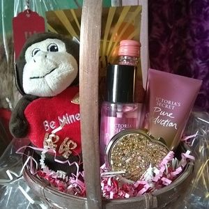 Victoria secret self care spa vday baskets